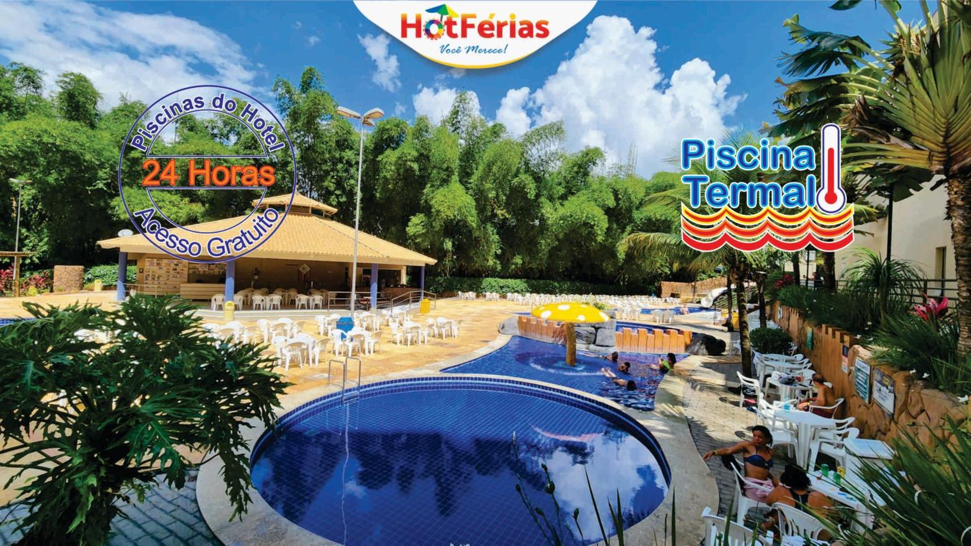 Golden Dolphin Express: Beachside Comfort With 24/7 Pools Apartamento *