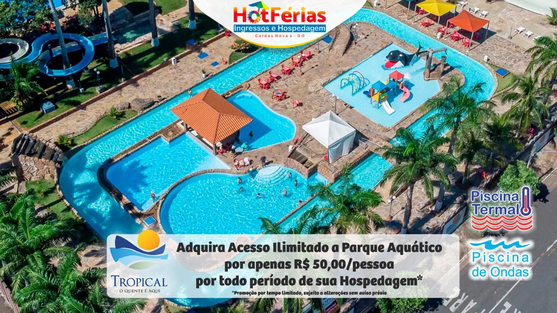 Golden Dolphin Express: Beachside Comfort With 24/7 Pools Apartamento *